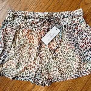 La Maison par Molly Bracken Flowy Animal Print Shorts – NWT